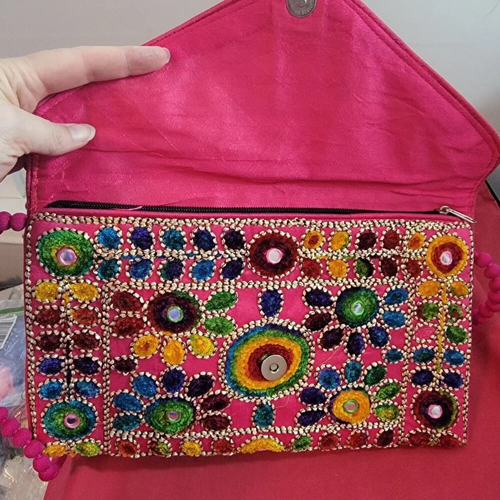 NWOT Rajasthani Jaipuri Art Sling Bag Fold-over Clutch Purse